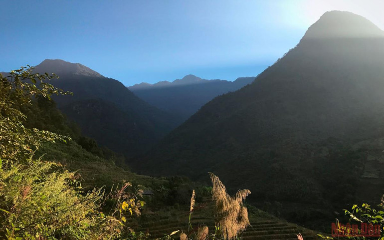 Xanh ngát màu Pu Ta Leng -0