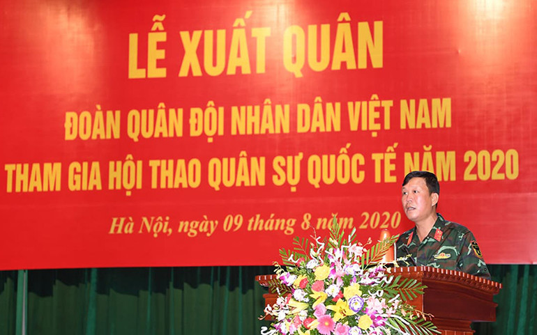 Thượng tá Phạm Tuấn Lực phát biểu tại Lễ xuất quân. Ảnh: Trọng Hải, Báo Quân đội nhân dân. Các đội tuyển Quân đội nhân dân Việt Nam quyết tâm đạt thành tích cao tại Army Games 2020 -0