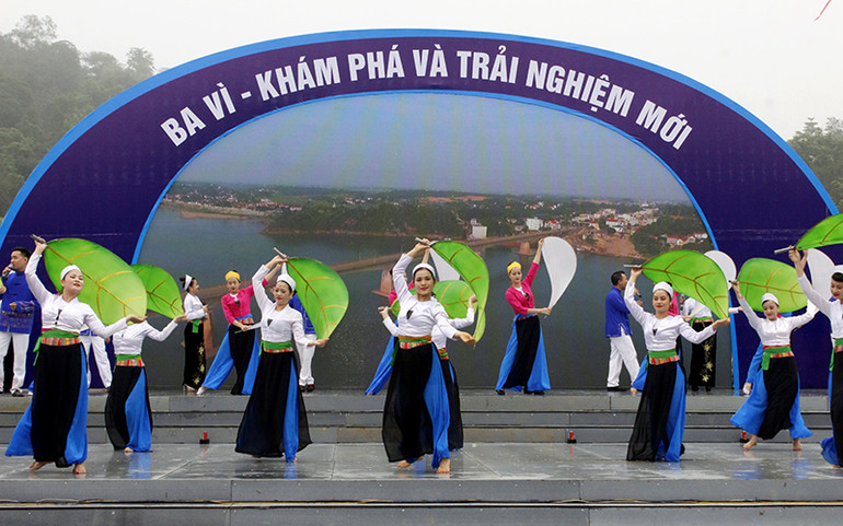 Tiếng chiêng ngân xa -0