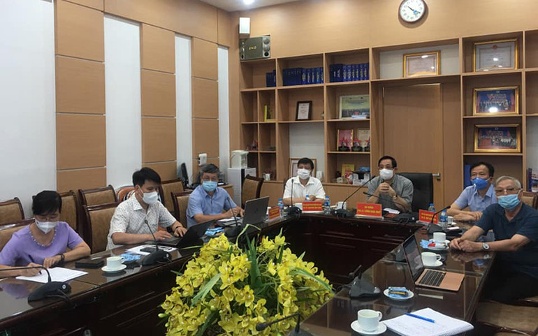 Bệnh nhân nặng gia tăng, bốn bệnh viện xin Hội chẩn quốc gia -0