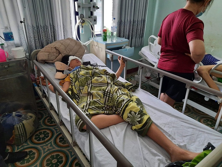 Thêm một nạn nhân tử vong trong vụ TNGT nghiêm trọng tại Kon Tum -0