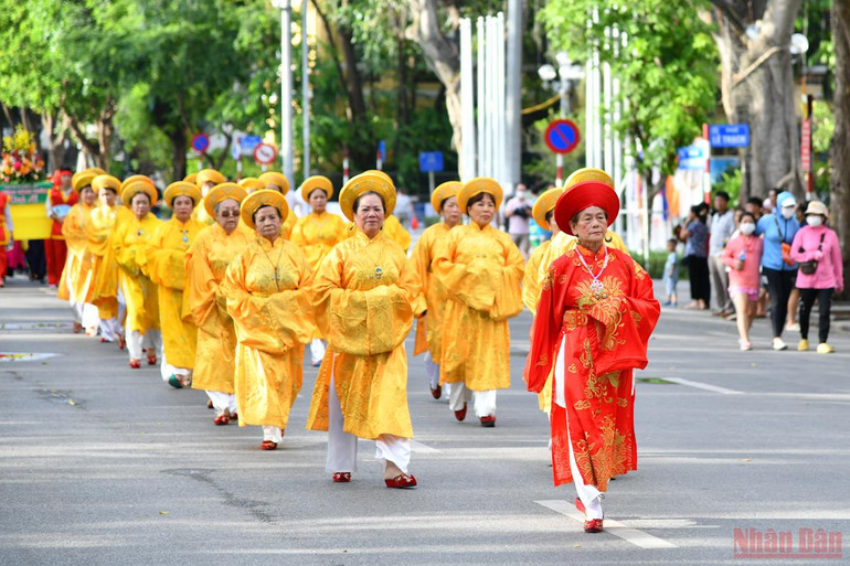 Lễ cung rước Tôn thần Đông trấn Thăng Long -0