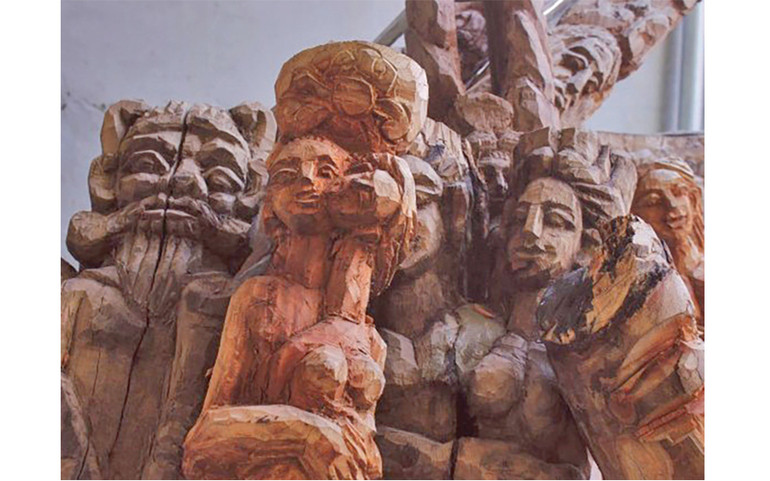 Cõi mộng thường của Ý “điên” -0