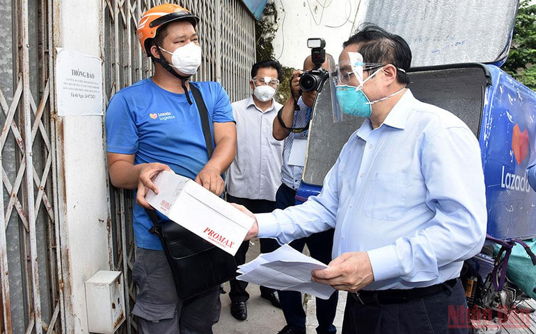 Xác định chủ trương lấy xã, phường làm “pháo đài” chống dịch là hoàn toàn đúng đắn -0