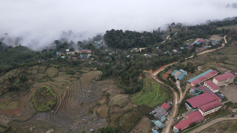 Khát vọng vùng cao Y Tý -0