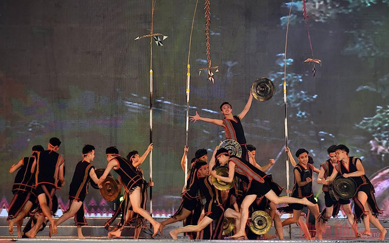 Chương trình nghệ thuật đặc biệt “Khát vọng - Tỏa sáng” -0