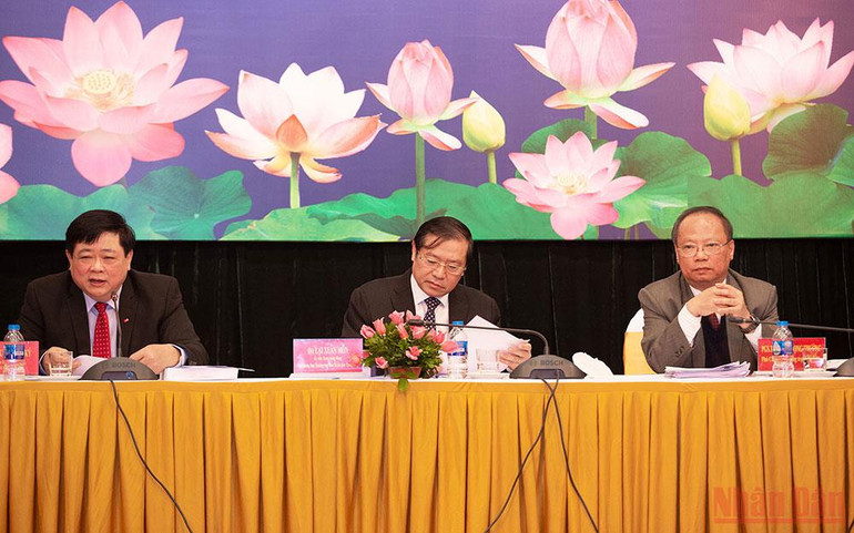 Văn học, nghệ thuật với những vấn đề quan trọng, cấp thiết của đất nước hôm nay -0