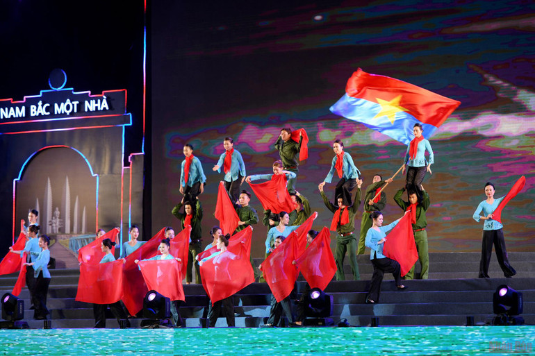 Kỷ niệm 50 năm Ngày Giải phóng tỉnh Quảng Trị và 50 năm sự kiện 81 ngày đêm chiến đấu bảo vệ Thành cổ Quảng Trị -2