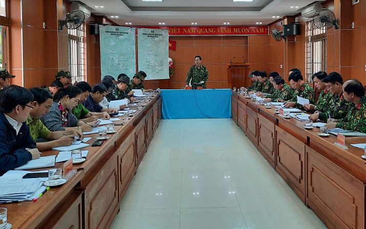 Thiếu tướng Hứa Văn Tưởng phát biểu tại cuộc họp. Mở rộng tìm kiếm nạn nhân xuống lòng hồ thủy điện Đăk Mi 4 -0
