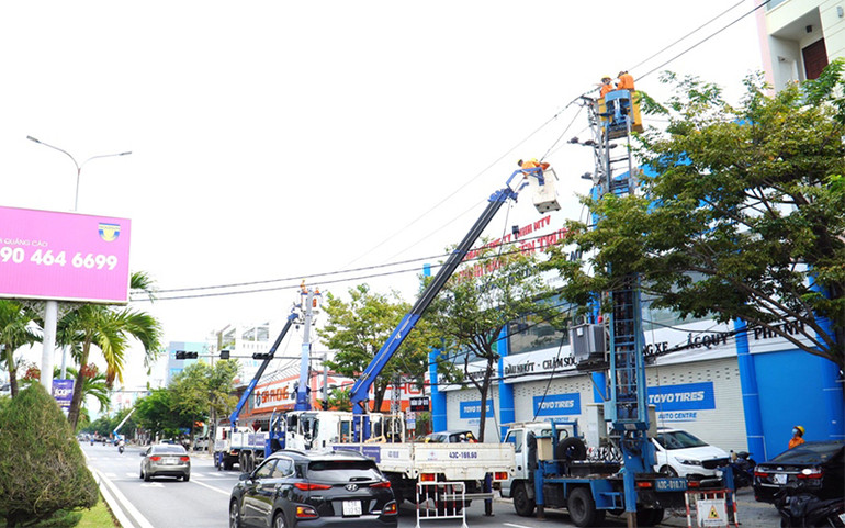 Bảo đảm an toàn điện mùa mưa bão -0