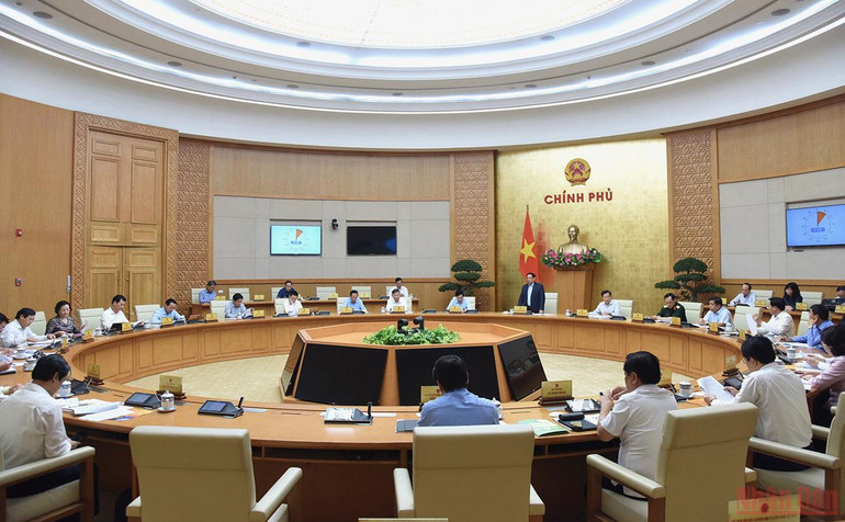 Anh Giang nhờ ghép tin ạ -0