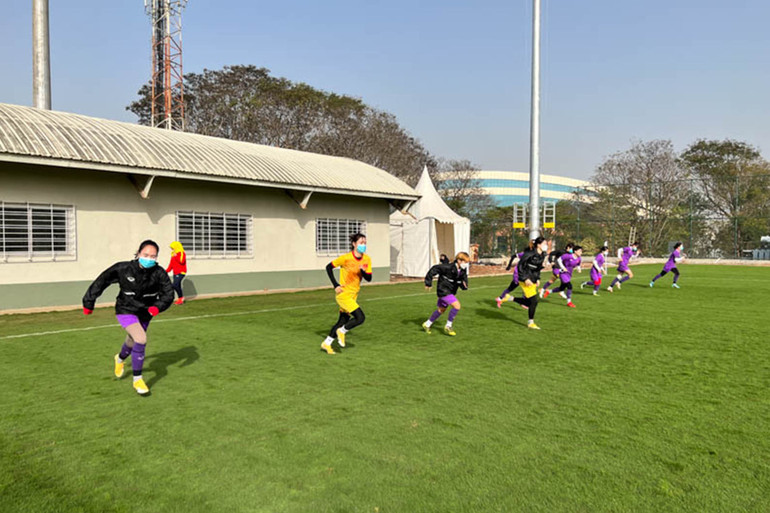 Đội tuyển nữ đến Mumbai chuẩn bị cho trận đấu với Myanmar -0