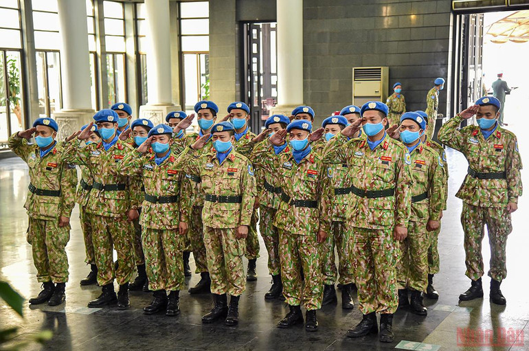 Thương tiếc Trung tá Đỗ Anh - sỹ quan gìn giữ hòa bình hy sinh khi làm nhiệm vụ nhân đạo quốc tế -0