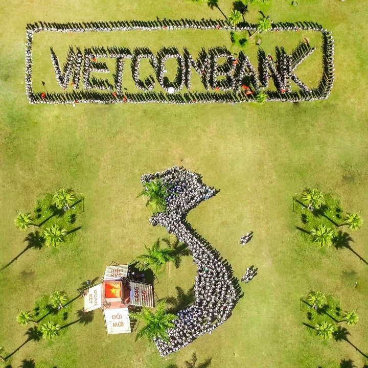 Hội trại “Tuổi trẻ Vietcombank - Sắt son niềm tin với Đảng” hướng tới chào mừng Đại hội Đảng các cấp -0