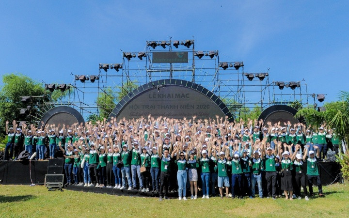 Hội trại “Tuổi trẻ Vietcombank - Sắt son niềm tin với Đảng” hướng tới chào mừng Đại hội Đảng các cấp -0