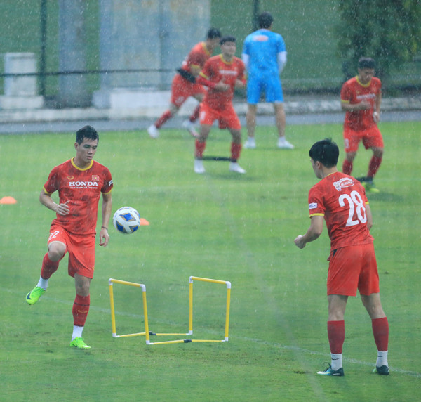 Đình Trọng: “Các đối thủ của tuyển Việt Nam đều có trình độ rất cao” -0