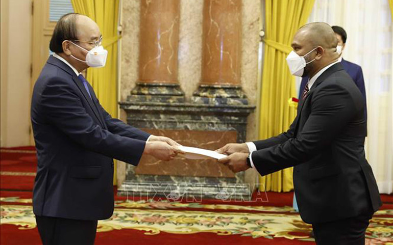 Chủ tịch nước Nguyễn Xuân Phúc tiếp các Đại sứ trình Quốc thư -0