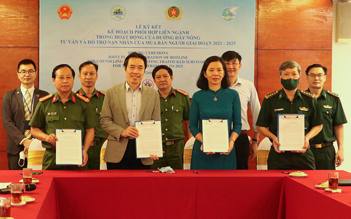 Hơn 21 nghìn cuộc gọi tới đường dây nóng phòng, chống mua, bán người -0