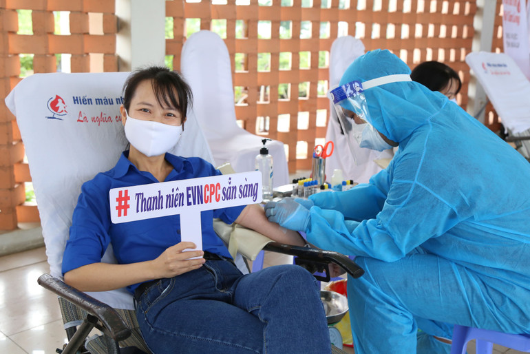 a3- hiến máu.jpg -0