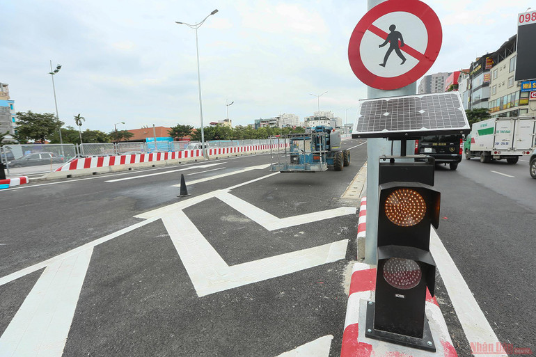 Cận cảnh cầu cạn Mai Dịch - Nam Thăng Long -1