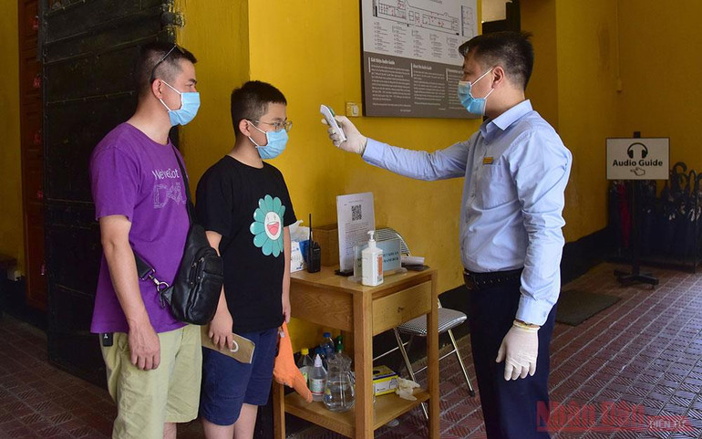 Hà Nội tăng cường phòng, chống dịch tại các điểm tham quan -0