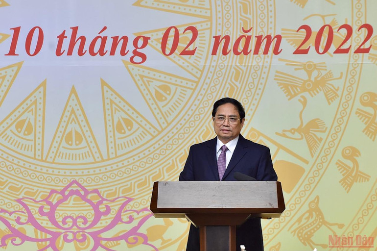 Thủ tướng Chính phủ gặp mặt Đội tuyển bóng đá nữ quốc gia -0