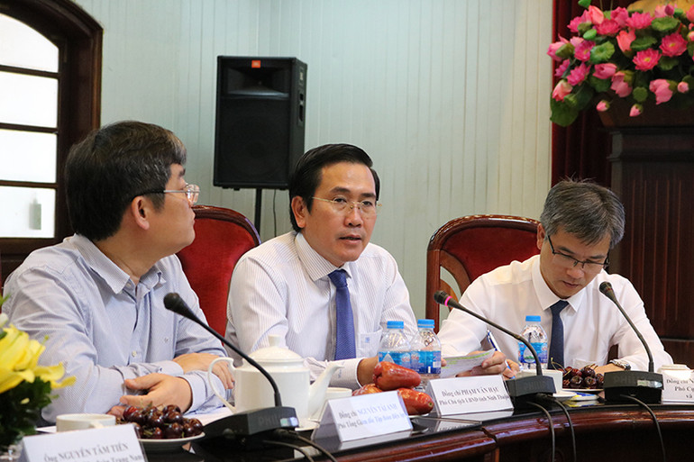 Tọa đàm trực tuyến “Kinh tế tư nhân đầu tư hạ tầng, phát triển năng lượng sạch” -0