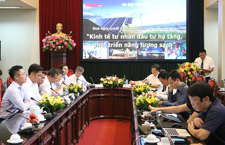 Tọa đàm trực tuyến “Kinh tế tư nhân đầu tư hạ tầng, phát triển năng lượng sạch” -0