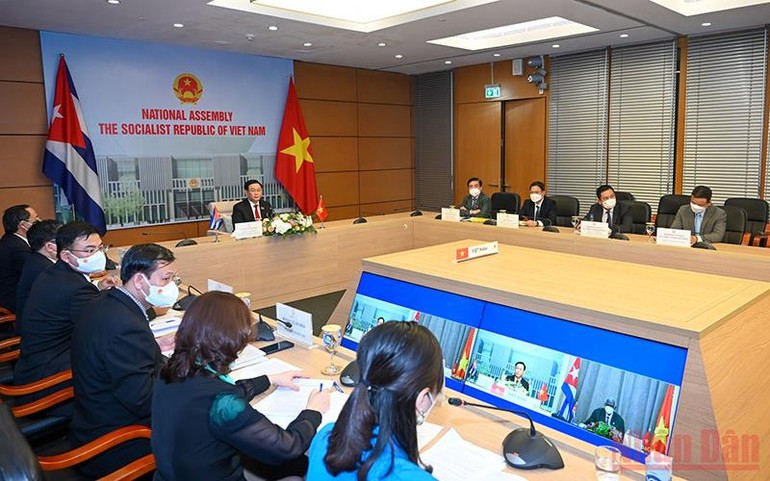 Chủ tịch Quốc hội Vương Đình Huệ hội đàm với Chủ tịch Quốc hội Chính quyền Nhân dân Cuba -0