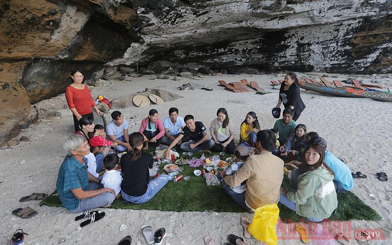 Lý Sơn – Thiên đường giữa biển khơi -0