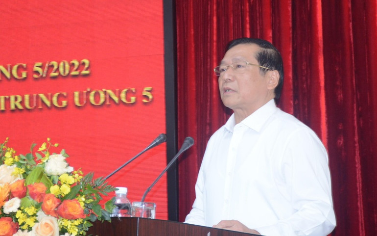 Hội nghị báo cáo viên Trung ương tháng 5, thông báo nhanh kết quả Hội nghị Trung ương khóa XIII -0