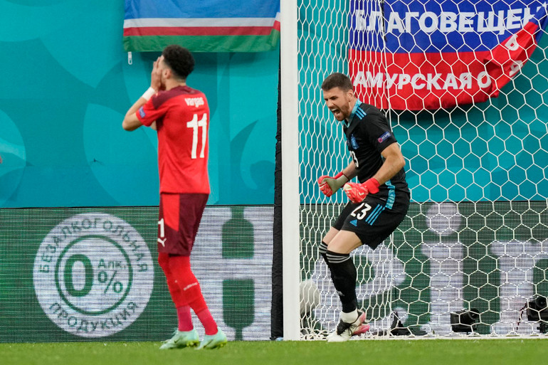 Nhìn lại màn luân lưu kịch tính đưa Tây Ban Nha vào bán kết Euro 2020 -0