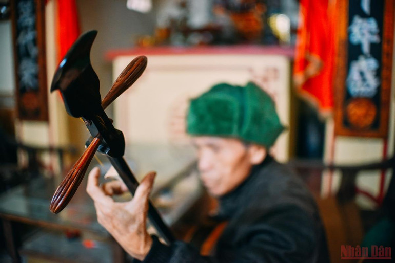 Thăng trầm nghề “rỗng ruột” -0