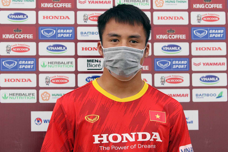 ĐT Việt Nam nghỉ hồi phục, HLV Park Hang Seo trực tiếp huấn luyện U22 Việt Nam -0