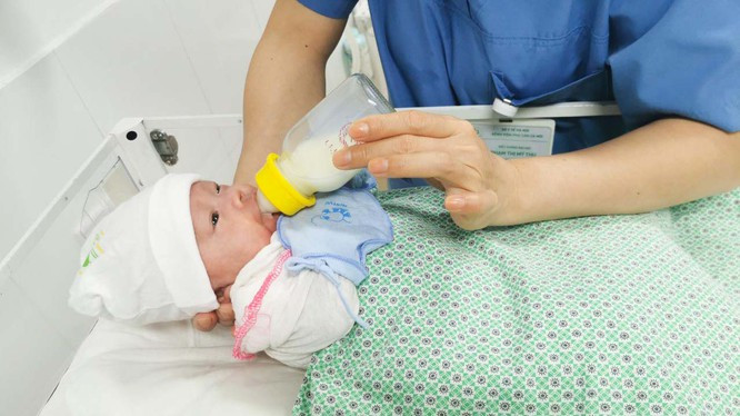 Nâng cao chất lượng tuyến dưới trong chăm sóc sức khỏe trẻ sơ sinh và bà mẹ -0