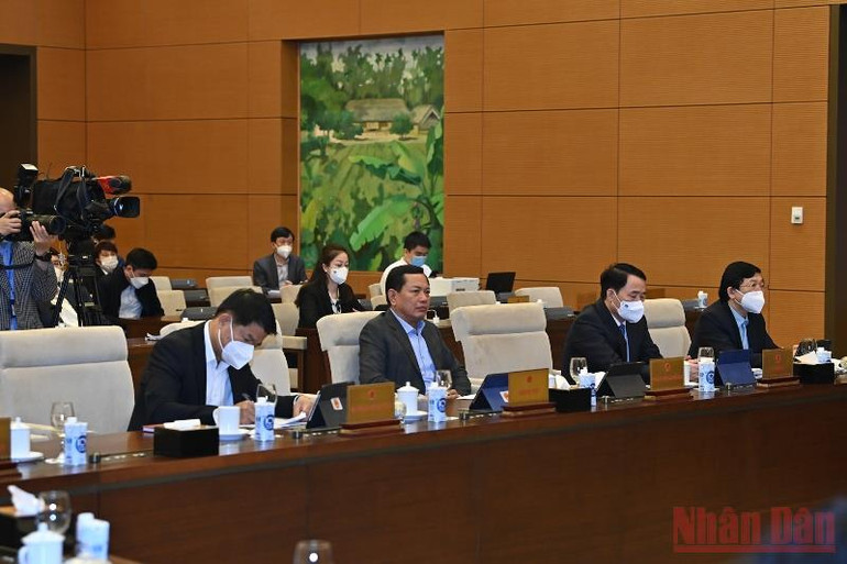 Khai mạc phiên họp thứ 9 của Ủy ban Thường vụ Quốc hội -0