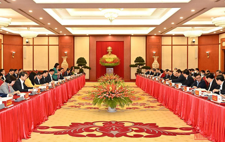 Xây dựng Hà Nội thành trung tâm, động lực thúc đẩy, dẫn dắt phát triển vùng và cả nước -0