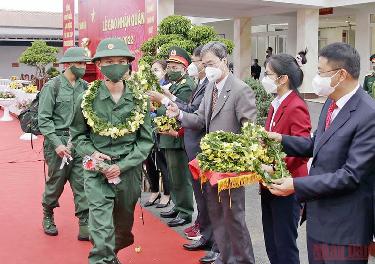 Rộn ràng ngày hội tòng quân trên cả nước -4