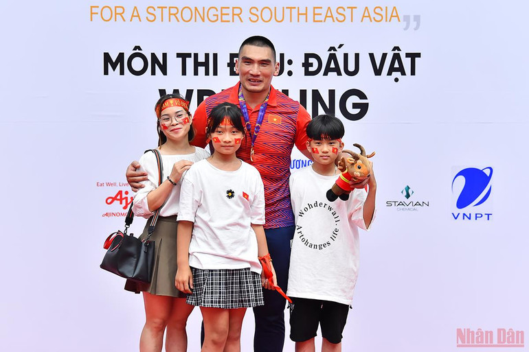 Đội tuyển vật Việt Nam chiến thắng áp đảo tại SEA Games 31 -1