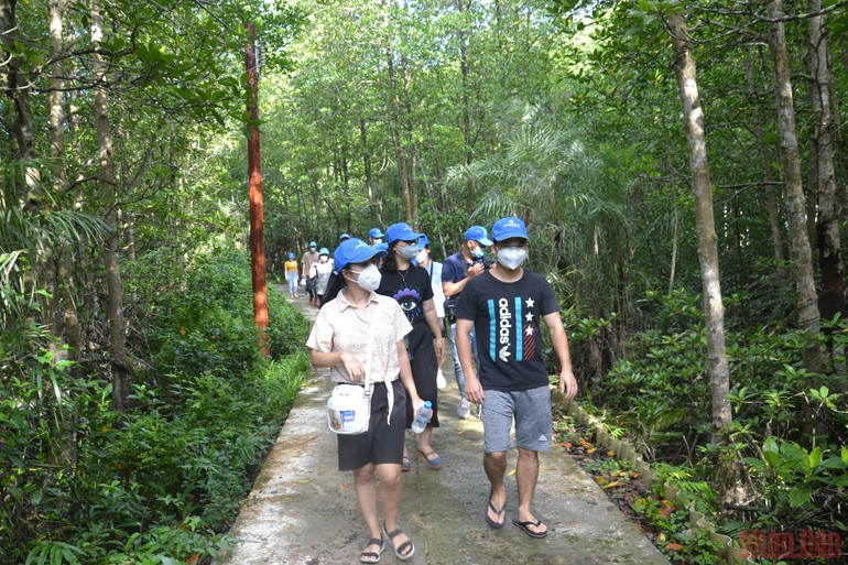 Một ngày đáng nhớ của lực lượng tuyến đầu tại “vùng xanh” Cần Giờ -0