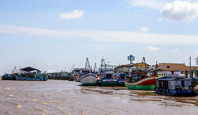 Một góc cảng Trần Đề hiện nay đang được mở rộng. Sóc Trăng chú trọngphát triển kinh tế cảng biển -0