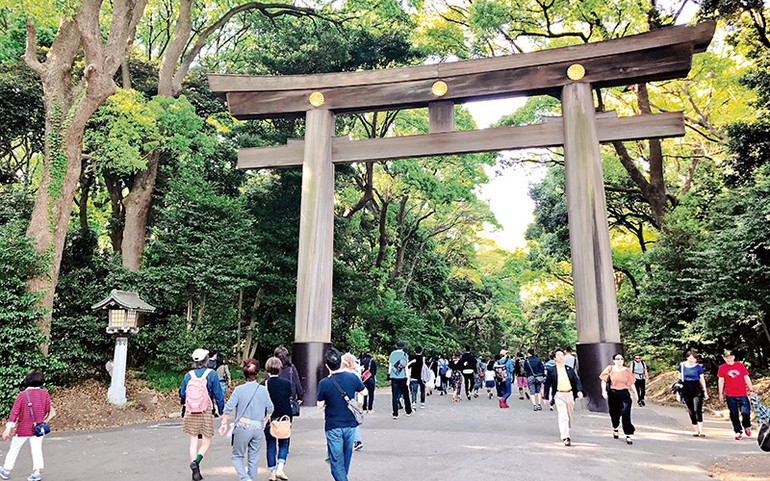 Những chiếc cổng trời huyền bí xứ Phù Tang -0