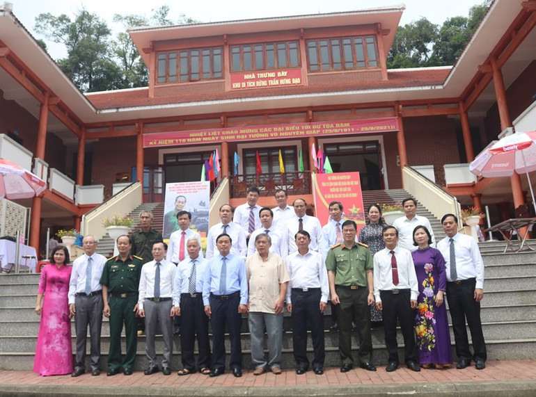 Đại tướng Võ Nguyên Giáp với quê hương cội nguồn cách mạng Cao Bằng -0