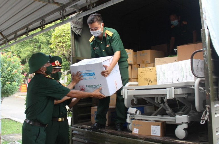 Bệnh viện dã chiến truyền nhiễm số 5 xuất quân chống dịch tại TP Hồ Chí Minh -0