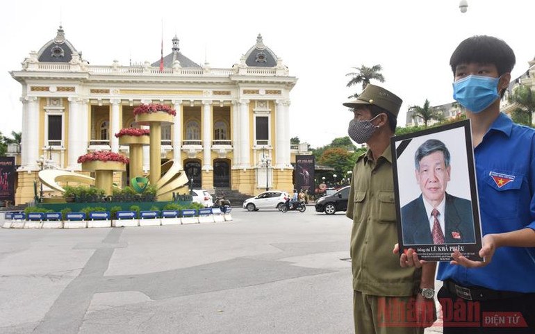 [Cập nhật]: Lễ truy điệu và an táng nguyên Tổng Bí thư Lê Khả Phiêu -1