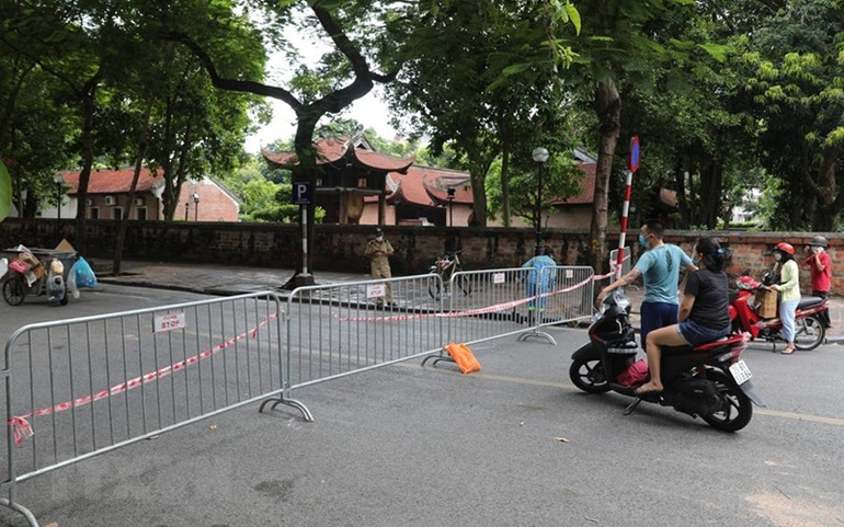 Hà Nội phong tỏa toàn phường Văn Miếu do có 22 ca dương tính mới -0