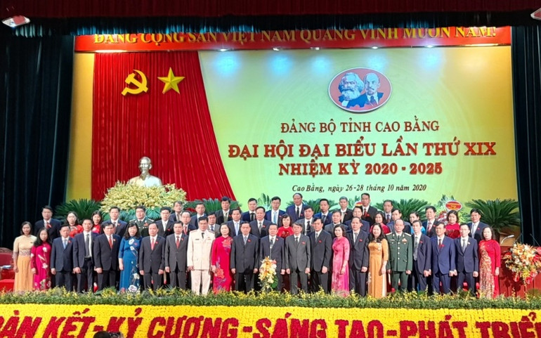 Ban Chấp hành Đảng bộ tỉnh Cao Bằng khóa 19. 0608-1603878755848.jpg