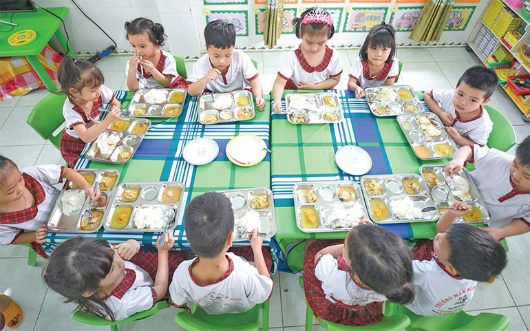 Doanh nhân Thái Hương - Nhà sáng lập Tập đoàn TH: Nỗ lực lấp đầy những 