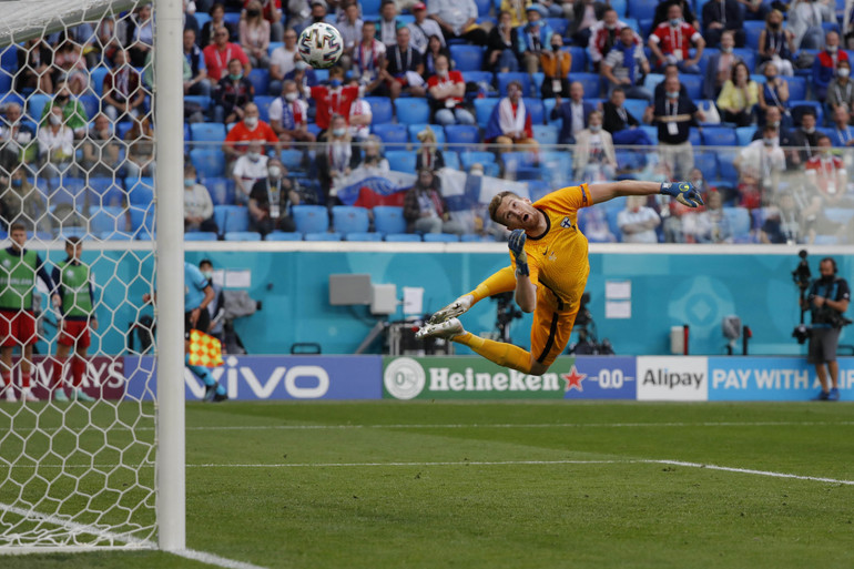 Miranchuk ghi bàn tuyệt đẹp giúp tuyển Nga có chiến thắng đầu tiên -0