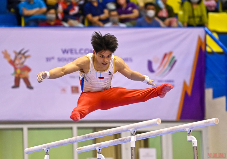 Mãn nhãn với màn biểu diễn thể dục dụng cụ trong ngày thi đấu cuối ở SEA Games 31 -0